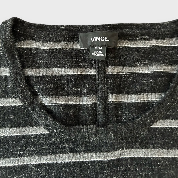 Vince Striped Cashmere Blend Long Sleeve Crewneck Top - Medium - Picture 5 of 5